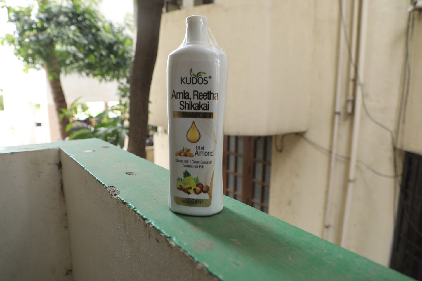 KUDOS AMLA REETHA SHIKAKAI SHAMPOO